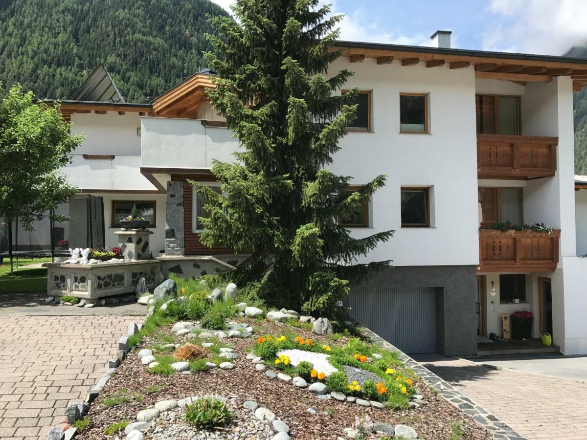 Appartement Elisabeth Inklusive Summer Card Umhausen Εξωτερικό φωτογραφία